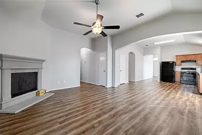 7935 Kansas Avenue, Dallas, TX 75241 - Photo 13