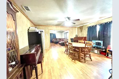 209 N Bowie Street, Jacksboro, TX 76458 - Photo 7
