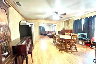 209 N Bowie St, Jacksboro, TX 76458 - Photo 7