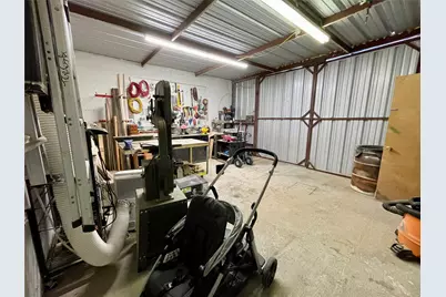 209 N Bowie Street, Jacksboro, TX 76458 - Photo 23