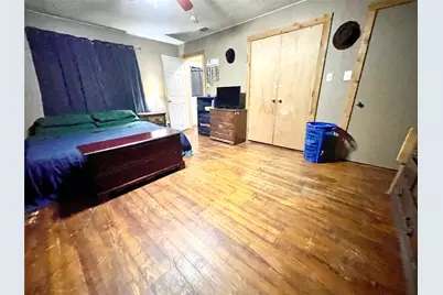 209 N Bowie Street, Jacksboro, TX 76458 - Photo 23