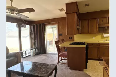 3619 Falls Drive, Dallas, TX 75211 - Photo 7