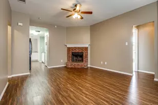 129 Lipan St, Greenville, TX 75402 - Photo 7