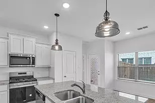 229 Griffith Dr, Princeton, TX 75407 - Photo 17