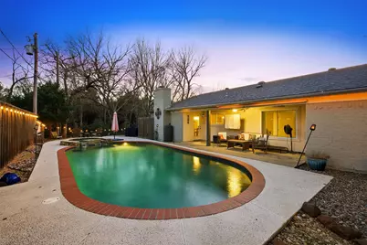 919 Mockingbird Drive, Grapevine, TX 76051 - Photo 9