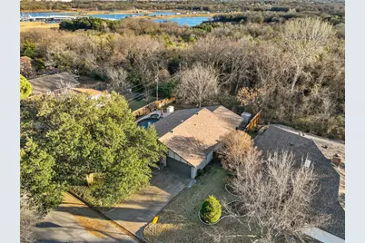 919 Mockingbird Drive, Grapevine, TX 76051 - Photo 5