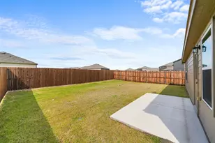 2062 Pleasant Knoll Cir, Forney, TX 75126 - Photo 33