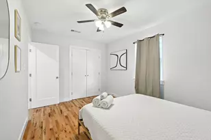 1009 Walnut St, Irving, TX 75060 - Photo 9