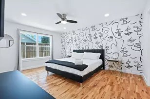 1009 Walnut St, Irving, TX 75060 - Photo 5