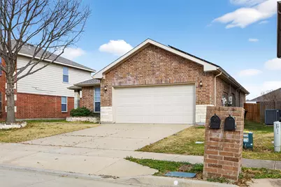 8616 Star Thistle Drive, Fort Worth, TX 76179 - Photo 3