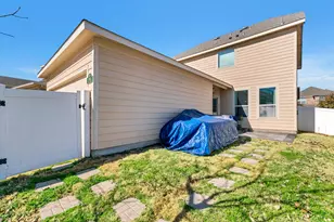 1044 Holly Anne Ln, Aubrey, TX 76227 - Photo 17