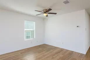 2724 Evening Side Ct, Fort Worth, TX 76179 - Photo 17