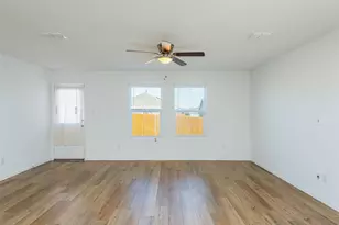 2724 Evening Side Ct, Fort Worth, TX 76179 - Photo 13