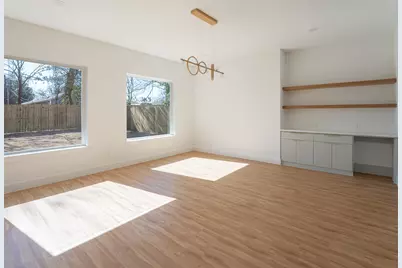 2706 Valentine Street, Dallas, TX 75215 - Photo 19