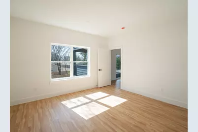 2706 Valentine Street, Dallas, TX 75215 - Photo 27
