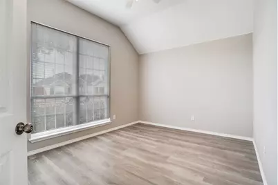 10810 Camelot Drive, Frisco, TX 75035 - Photo 5