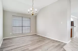 10810 Camelot Dr, Frisco, TX 75035 - Photo 11