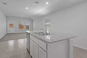 652 Shaded Grv Dr, Denton, TX 76259 - Photo 7