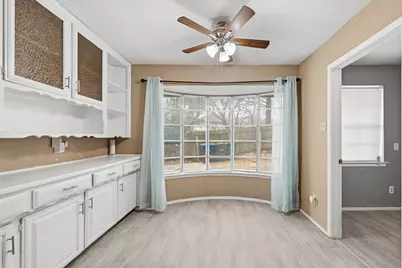 1904 Bay Oaks Court, Fort Worth, TX 76112 - Photo 17