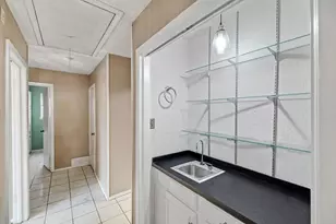 1904 Bay Oaks Ct, Fort Worth, TX 76112 - Photo 9