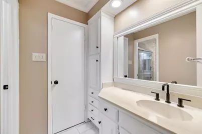 1904 Bay Oaks Court, Fort Worth, TX 76112 - Photo 35