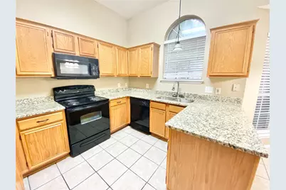 2800 Kempton Drive, Arlington, TX 76001 - Photo 7