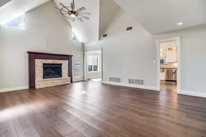 11845 Fm 2449, Ponder, TX 76259 - Photo 9