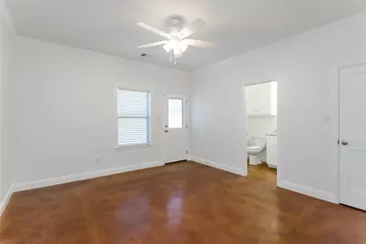 910 W Knox Street #B, Ennis, TX 75119 - Photo 23