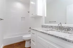 910 W Knox St, Ennis, TX 75119 - Photo 21