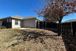 5865 Fir Tree Ln, Fort Worth, TX 76123 - Photo 23