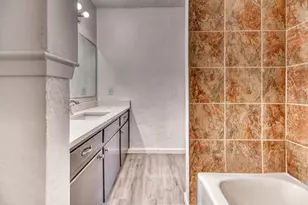 1505 W Lamar Blvd, Arlington, TX 76012 - Photo 11