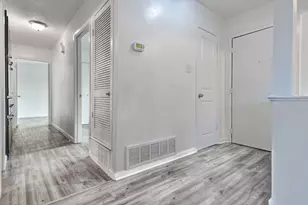 1505 W Lamar Blvd, Arlington, TX 76012 - Photo 3