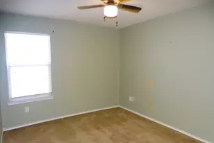 5428 Maverick Dr, Grand Prairie, TX 75052 - Photo 19