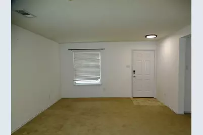 5428 Maverick Drive, Grand Prairie, TX 75052 - Photo 5