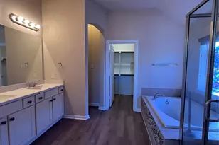 1409 Toucan Dr, Little Elm, TX 75068 - Photo 11