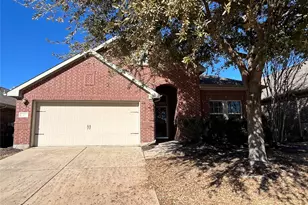 1409 Toucan Dr, Little Elm, TX 75068 - Photo 1