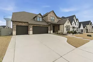 2024 Gathering Trl, Argyle, TX 76226 - Photo 5