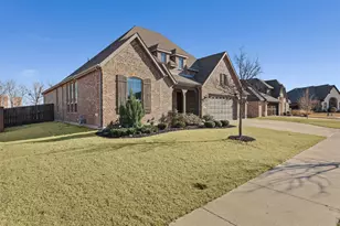 1684 Stonegate St, Waxahachie, TX 75165 - Photo 3