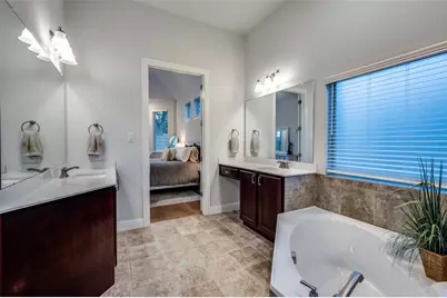 641 Lake Cove Drive, Little Elm, TX 75068 - Photo 19