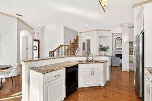 1020 Crystal Falls Dr, Prosper, TX 75078 - Photo 7