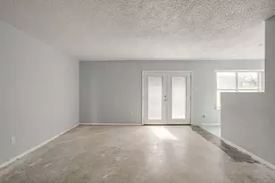 10045 Westpoint Blvd, Fort Worth, TX 76108 - Photo 5