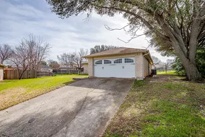 10045 Westpoint Boulevard, Fort Worth, TX 76108 - Photo 3