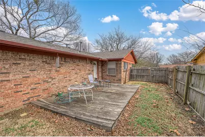 702 Hillside Drive, Sherman, TX 75090 - Photo 23