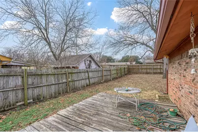 702 Hillside Drive, Sherman, TX 75090 - Photo 21