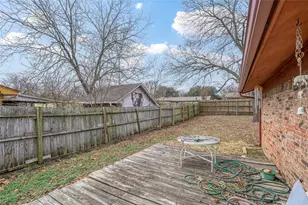 702 Hillside Dr, Sherman, TX 75090 - Photo 21