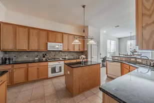 5325 Dove Creek Dr, Fort Worth, TX 76244 - Photo 11