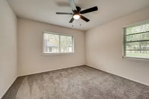 611 Ray Andra Dr, DeSoto, TX 75115 - Photo 19