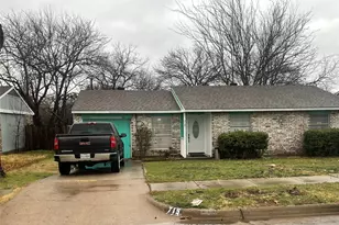 715 Sun Valley Dr, Duncanville, TX 75116 - Photo 1