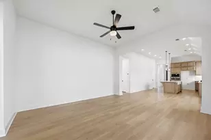 2068 Cuellar Wy, Van Alstyne, TX 75495 - Photo 9