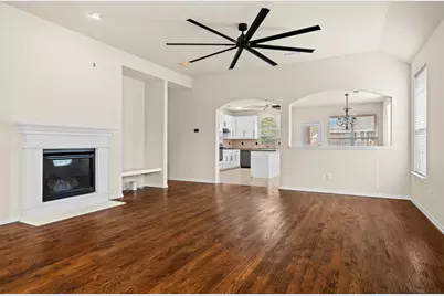 2517 Early Bird Drive, Arlington, TX 76001 - Photo 3